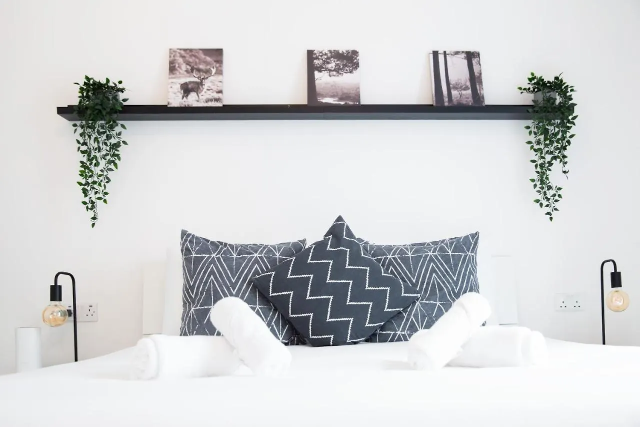 Apartment Sliema 2Beds Backyard Flat By Arcobnb